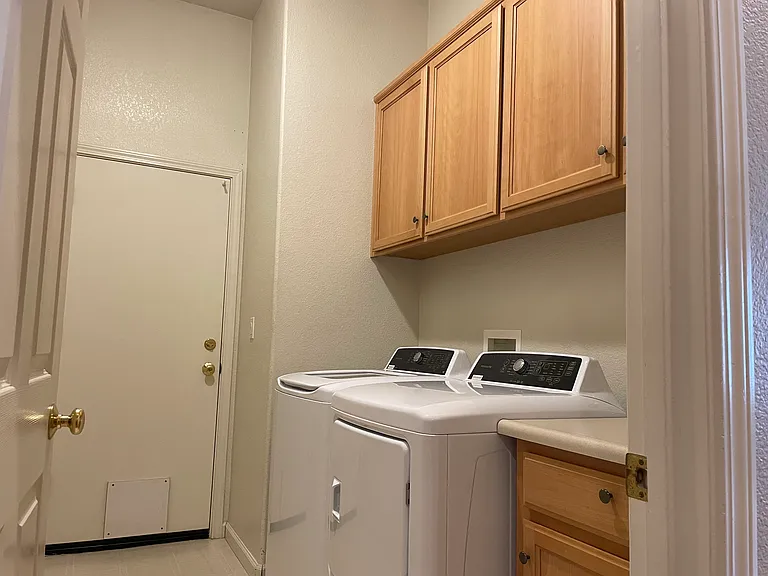 1032 Pueblo Ave #A — Photo 16