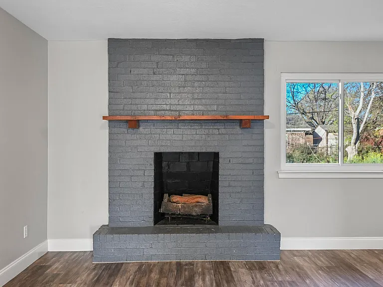5421 Greenwood Way — Photo 16