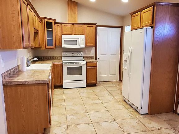 4th image of 7579 Cox St NE #3d04146f8