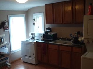 377 1/2 Grand St, Winona, MN 55987