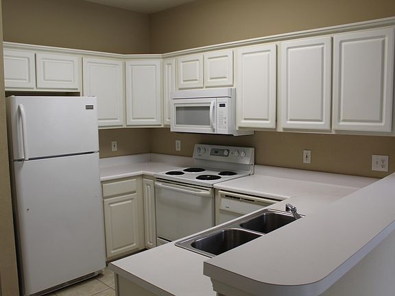 5th image of 870 Great Egret Cir Unit 5