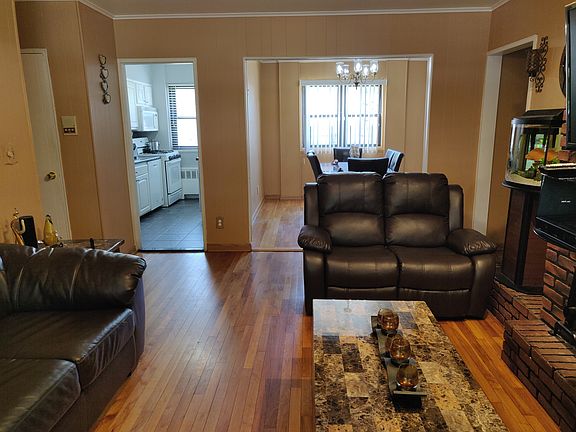4th image of 15532 81st St