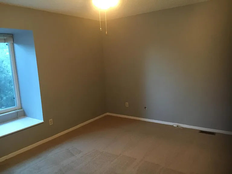 1110 Holli Springs Ln #B — Photo 7