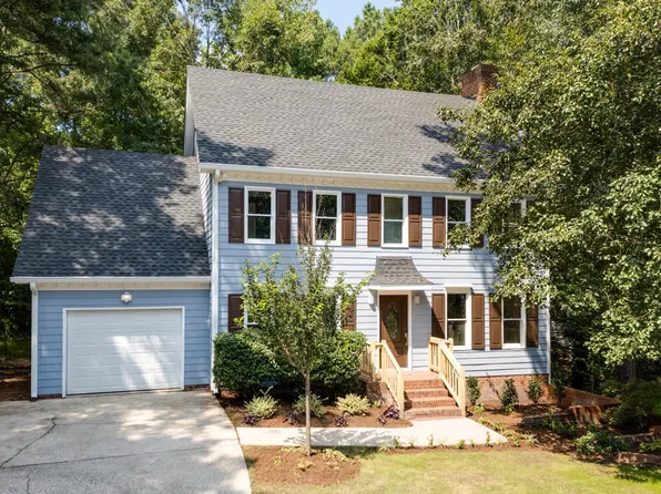 5 Kings Grant Ct, Durham, NC 27703