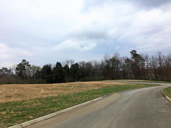 2nd image of 167 Scarlet Oak Way