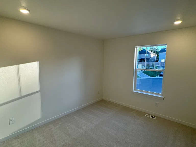 617 103rd Ct SE — Photo 30