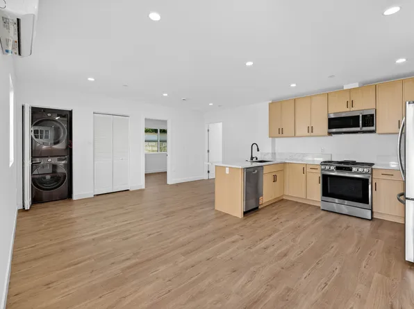 680 E 45th St, Los Angeles, CA 90011