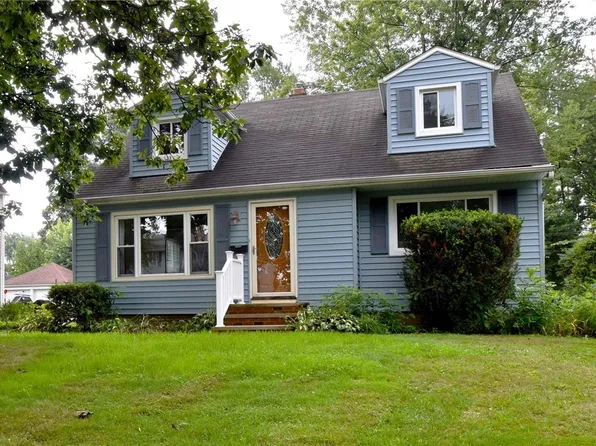 33600 Baldwin Rd, Solon, OH 44139