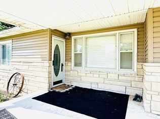 575 E Main St, Wellington, IL 60973