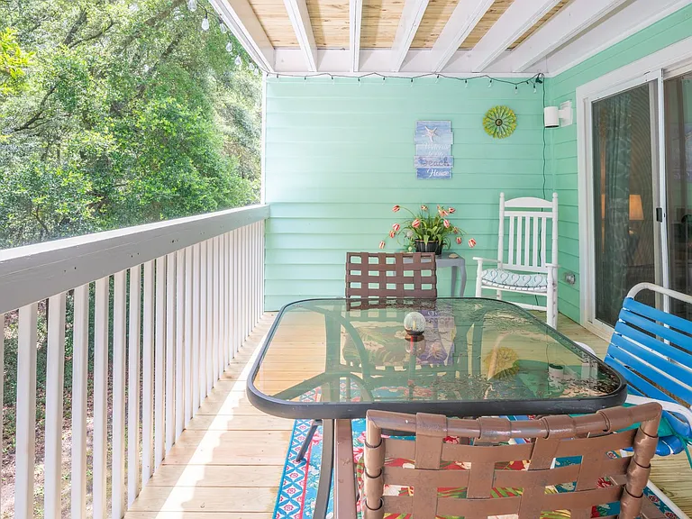 2303A Surfrider Cir — Photo 15