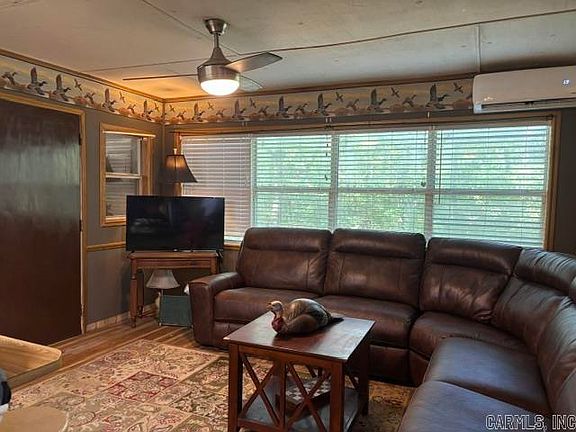 5th image of 39 Riverfront Dr