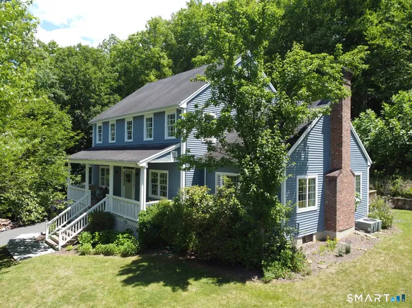 15 Mountain Manor Road, Newtown, CT 06482