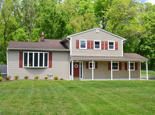 90 Clover Hill Rd, Millington, NJ 07946