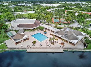 2931 Sunrise Lakes Dr E APT 201, Sunrise, FL 33322