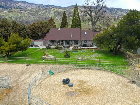 29100 Fawn Way, Tehachapi, CA 93561
