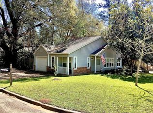 2201 Rickards Rd, Tallahassee, FL 32308