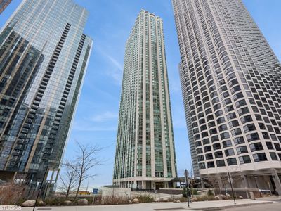 195 N Harbor Dr APT 1008, Chicago, IL, 60601