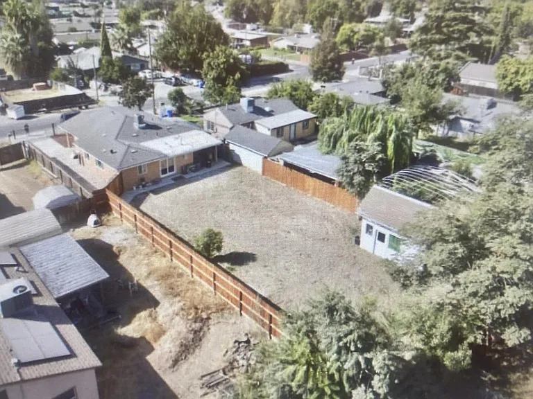1709 Shaddox Ave — Photo 10
