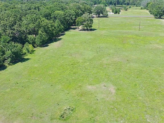 5th image of 2406 Fm 71 E