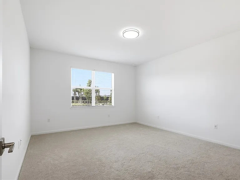 1156 Haven Cir — Photo 21