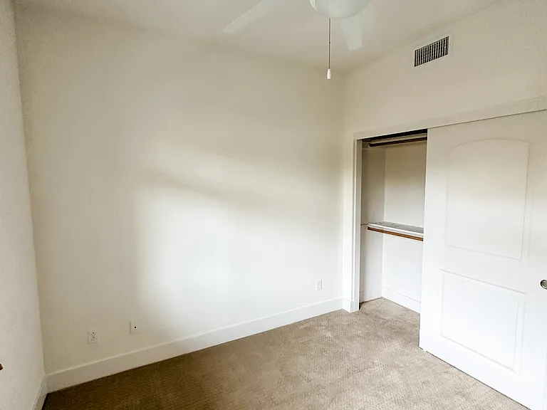 3218 Fennel Ln — Photo 4