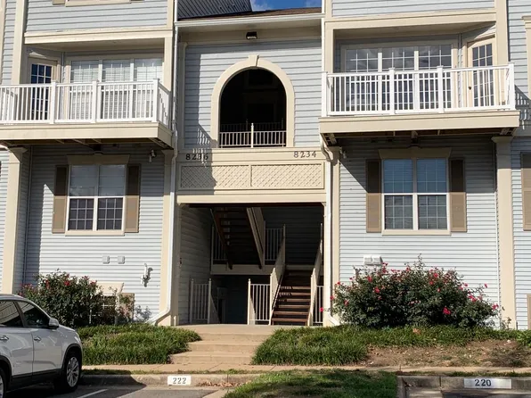 8234 Catbird Cir Unit 301, Lorton, VA 22079