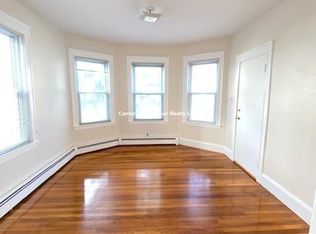 19 Waterhouse St, Somerville, MA 02144