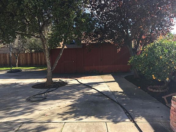 5th image of 2590 Sierra Grande Way