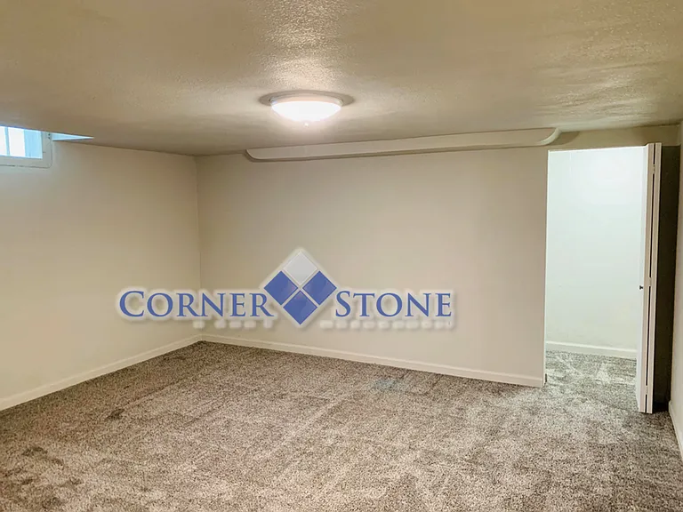 112 S Juniper St — Photo 14