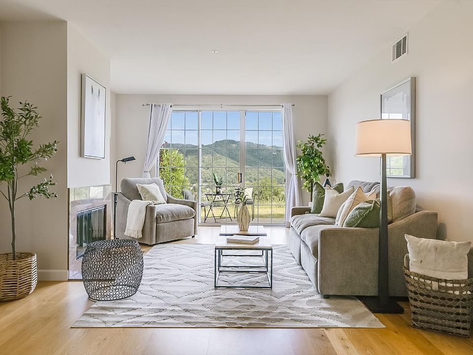 1st image of 260 Channing Way #2
