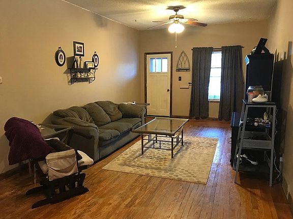 3rd image of 1110 Norris Ave