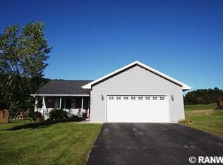 2619 Kenora Pkwy, Eau Claire, WI 54703