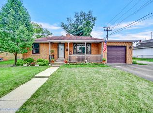 3215 Bernice Rd, Lansing, IL 60438