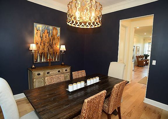 5th image of 1129 E Wellsgate Dr