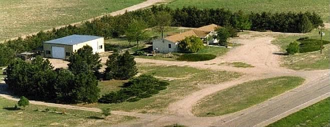 2nd image of 3814 N Highway 71