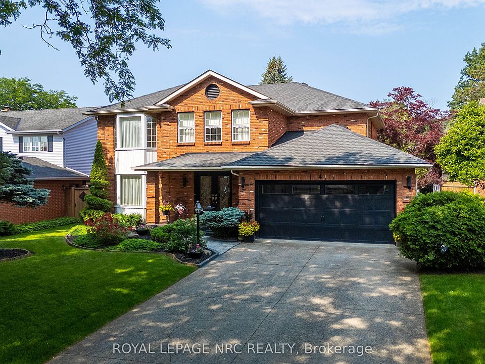 1st image of 4 Greenvale Ct