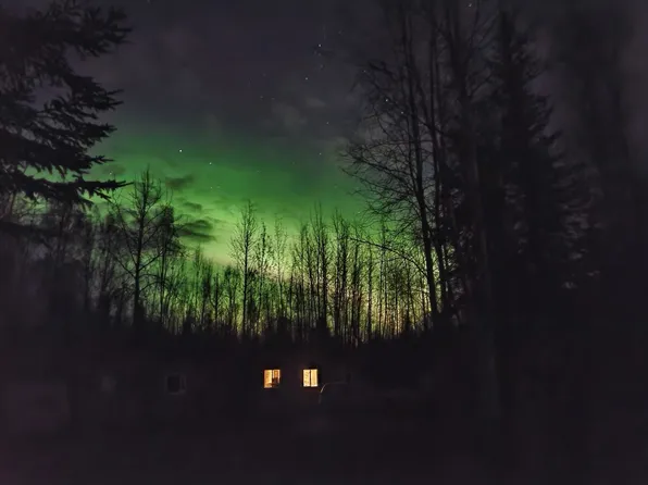 3546 Farrior Dr, North Pole, AK 99705
