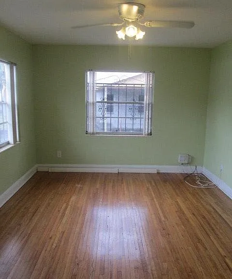 3003 W North B St — Photo 4
