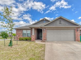 19108 Vea Dr, Edmond, OK 73012