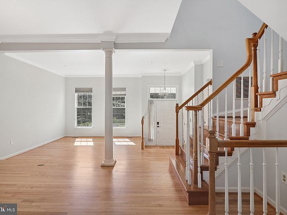 5th image of 13749 Lambertina Pl