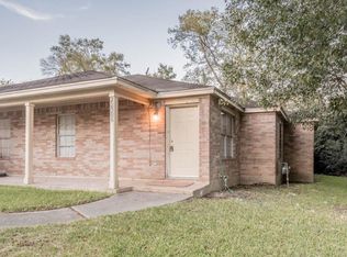 22306 Tree House Ln #22306, Spring, TX 77373