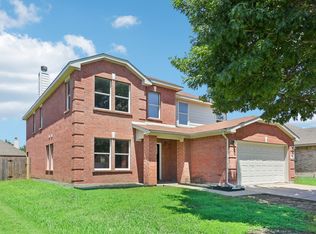 5343 Maverick Dr, Grand Prairie, TX 75052