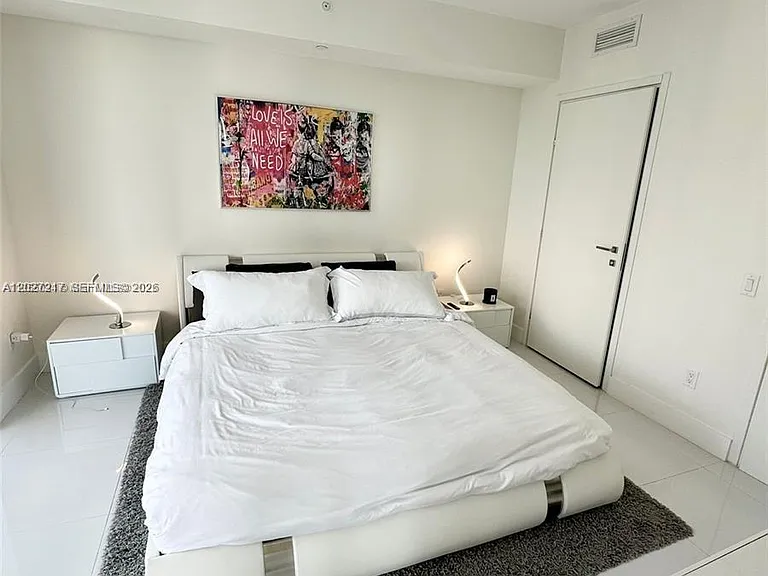 1300 Brickell Bay Dr #3101 — Photo 7