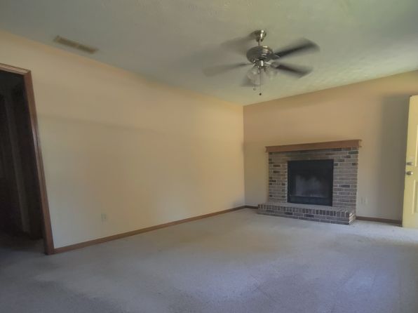 3026 Springdale Ct APT A