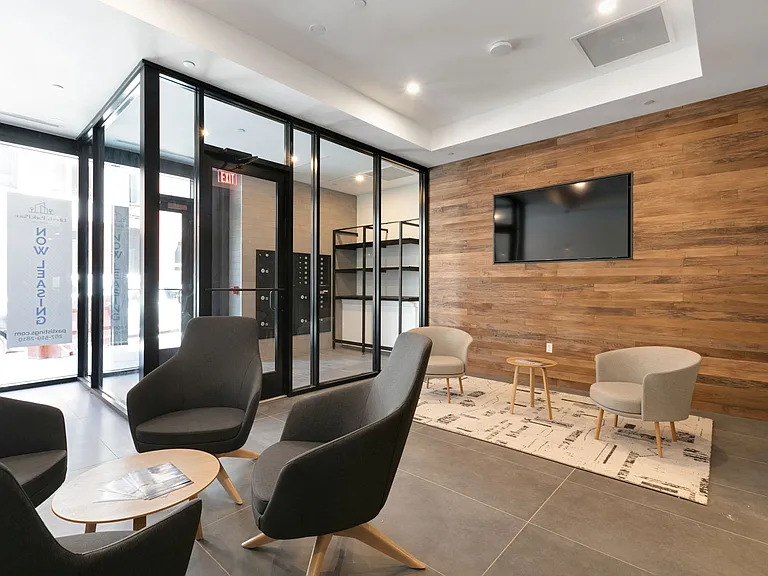 Liberty Park Place — Photo 1