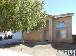 14561 Pony Trail Rd, Victorville, CA 92392