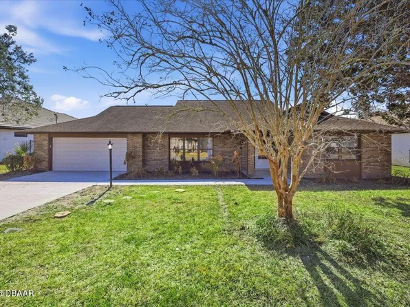 10 Flametree Ct, Palm Coast, FL 32137