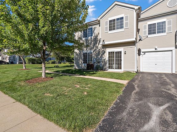 2nd image of 73 Heather Glen Dr