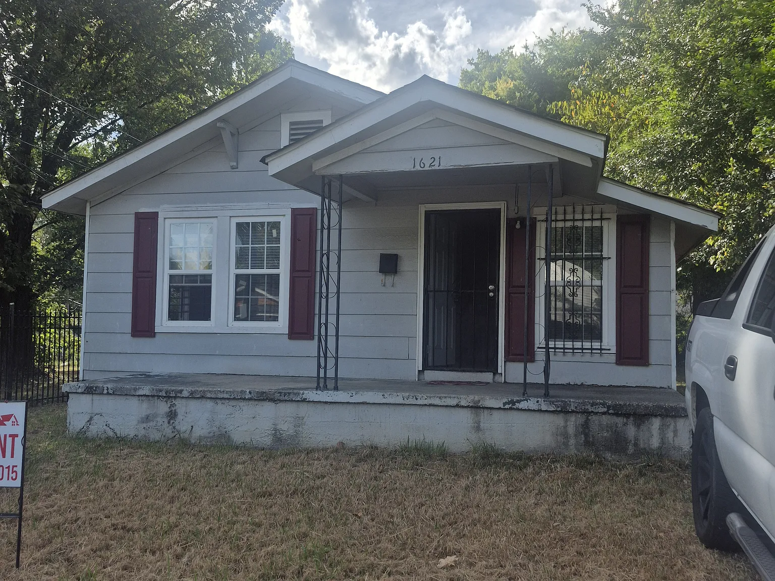 Pillow St, Memphis — Photo 1