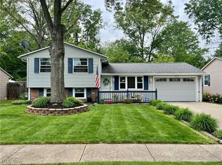 1156 Sweetbriar Dr, Vermilion, OH